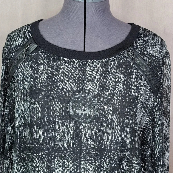 LANE BRYANT Black and‎ White Semi Sheer Blouse - Picture 2 of 9